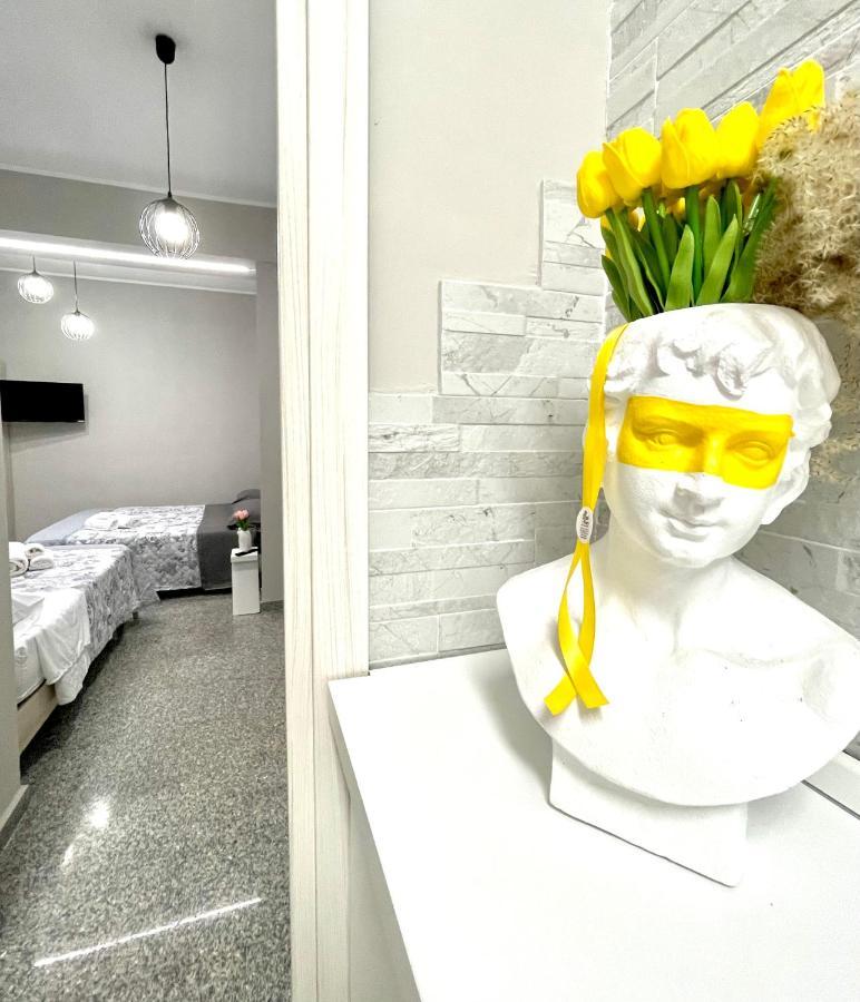 Charm Airport Bed & Breakfast Реджо ди Калабрия Екстериор снимка