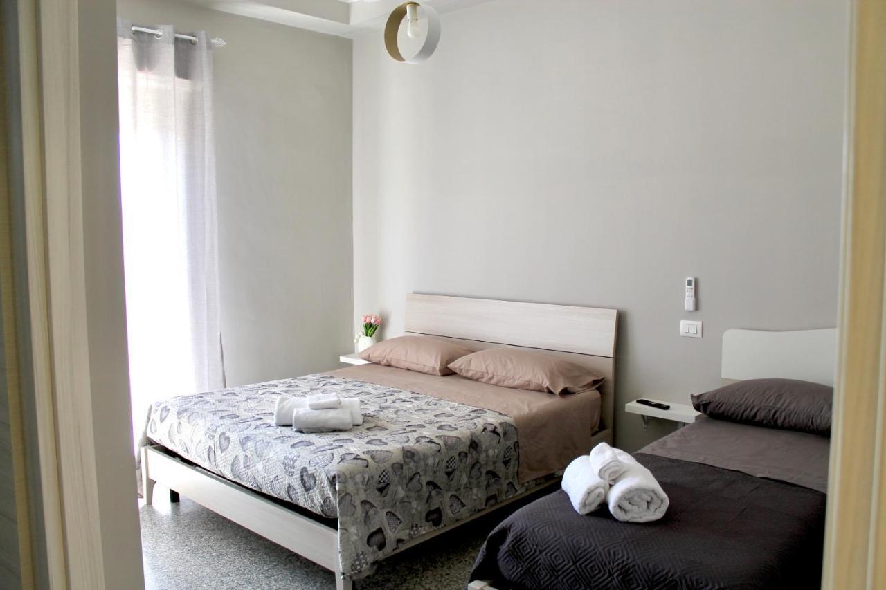 Charm Airport Bed & Breakfast Реджо ди Калабрия Екстериор снимка