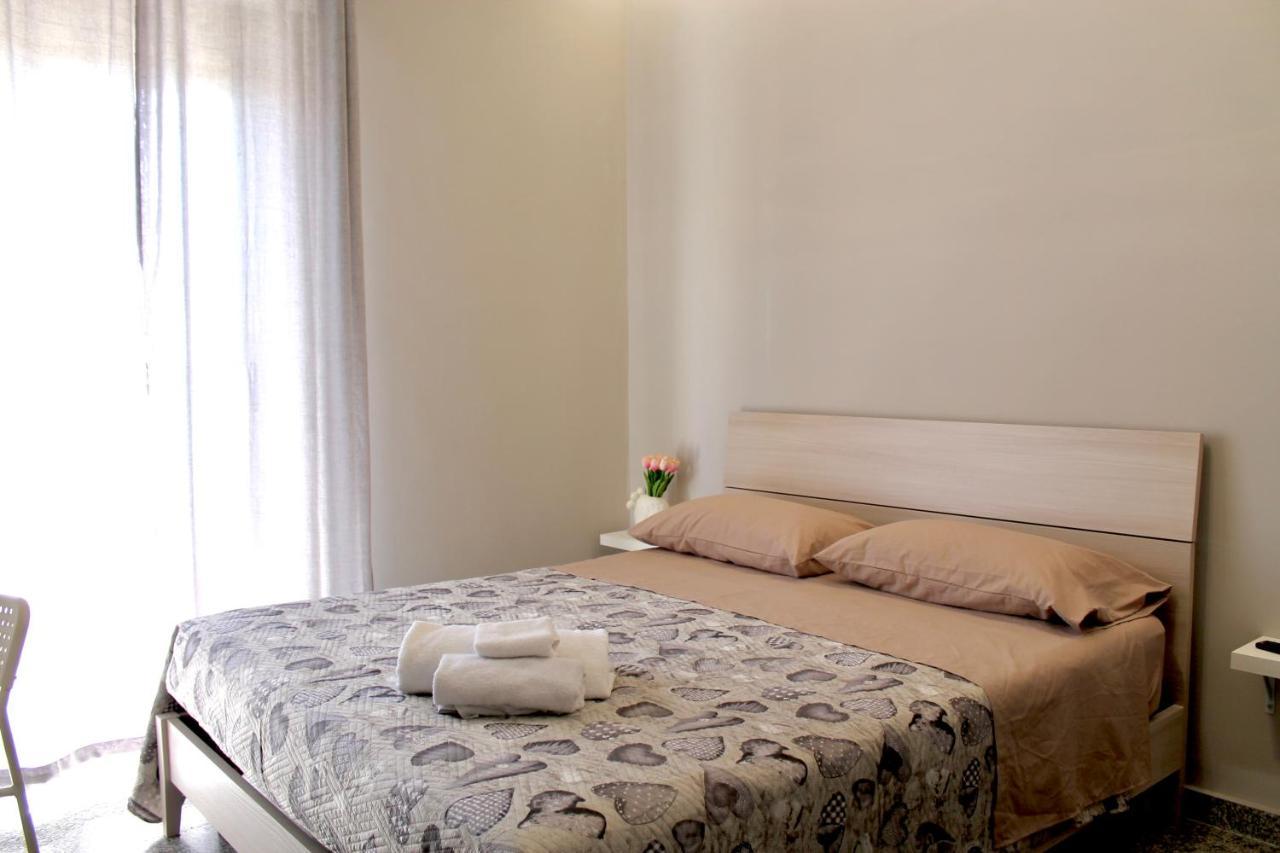 Charm Airport Bed & Breakfast Реджо ди Калабрия Екстериор снимка