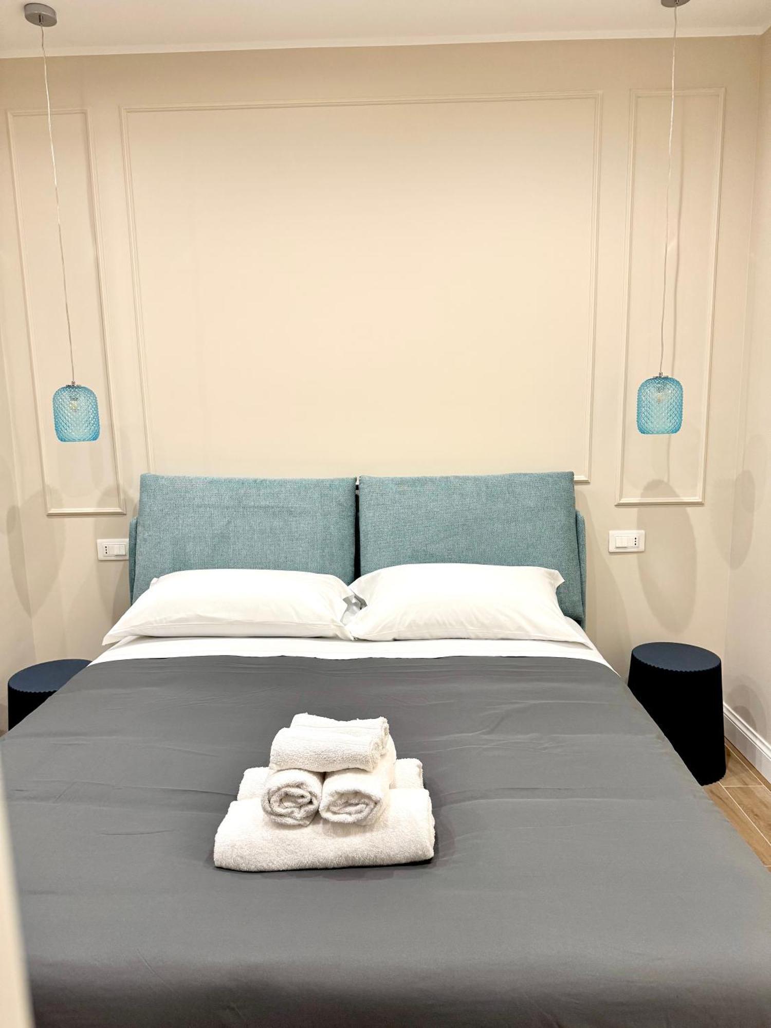 Charm Airport Bed & Breakfast Реджо ди Калабрия Екстериор снимка