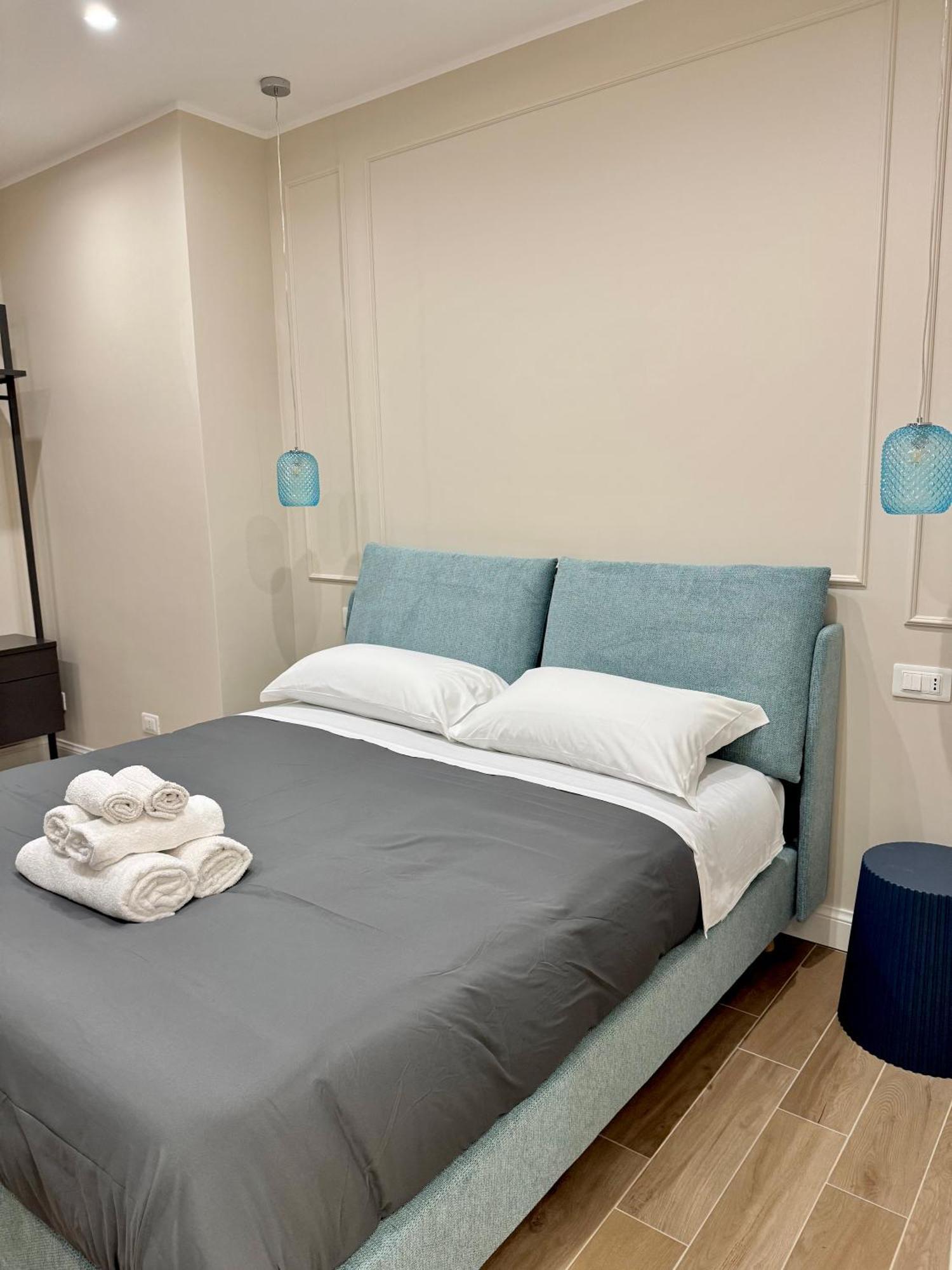 Charm Airport Bed & Breakfast Реджо ди Калабрия Екстериор снимка
